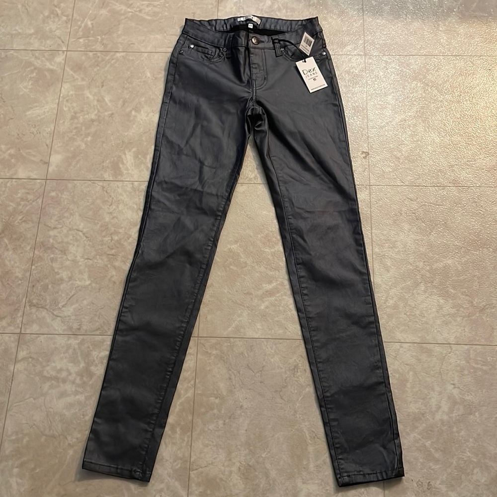 NWT Dec Liquid Silver Jeans 27